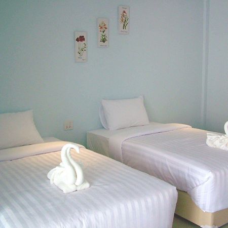 Lake Scene Resort Ratchaburi Екстер'єр фото