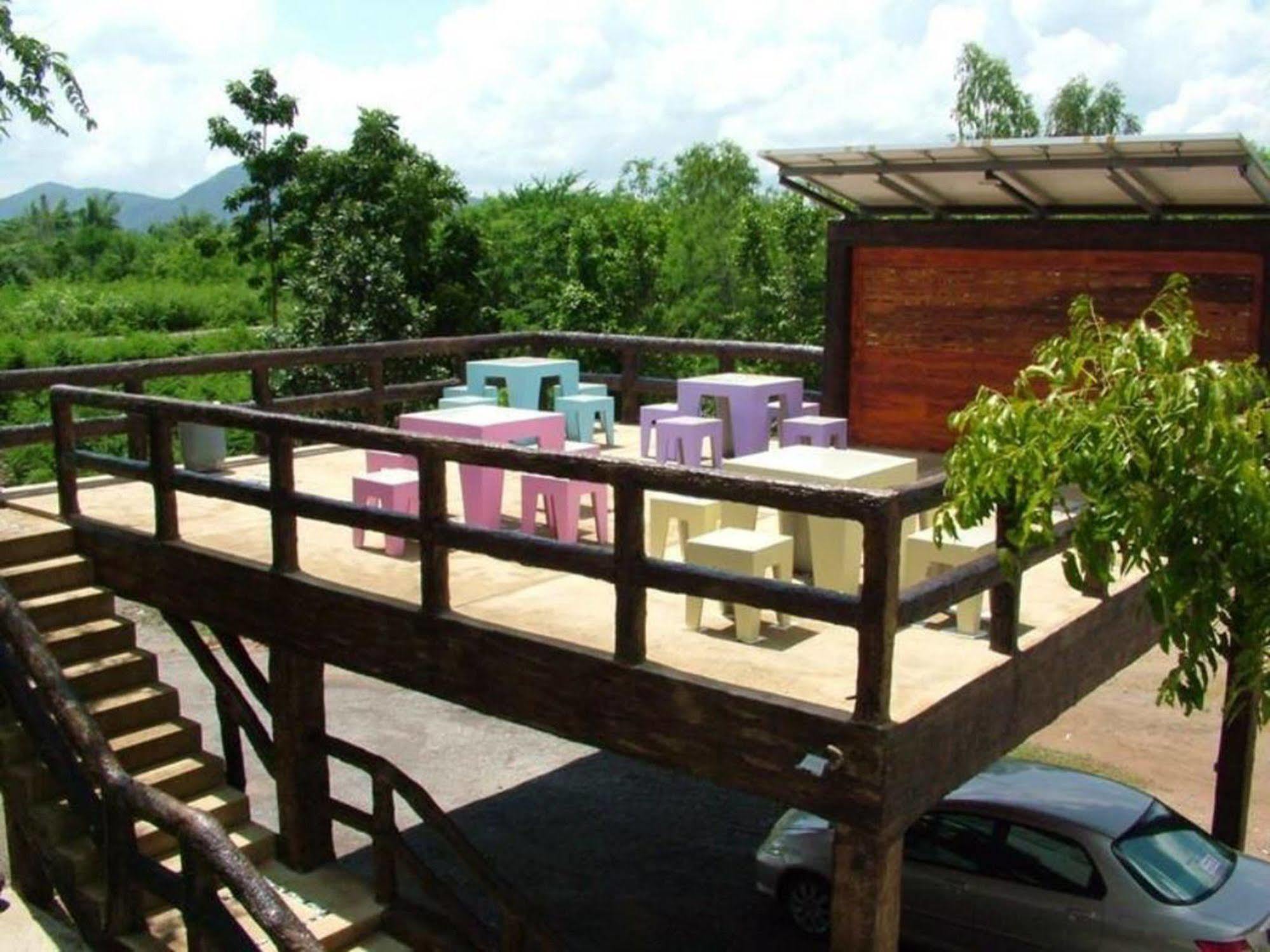 Lake Scene Resort Ratchaburi Екстер'єр фото